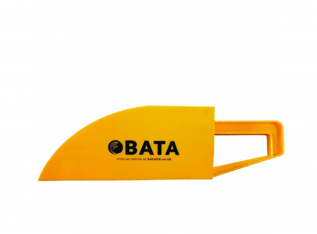 BATA BATA Plastic Feed Scoop